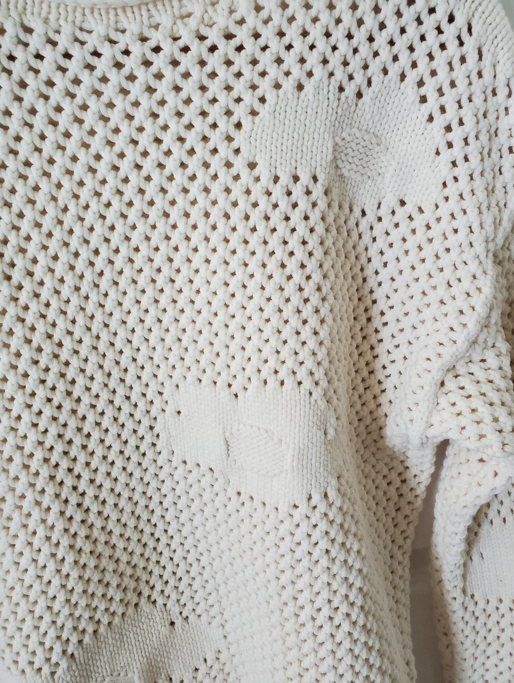 Lost In Lunar M Cream Knit Flower Sweater, Cottagecore, Grandma Core - Picture 4 of 7